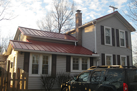 Metal Roofing offers aesthetic advantages, is easily installed, and offers longevity, energy savings and exceptional durability, even under extreme weather conditions.
